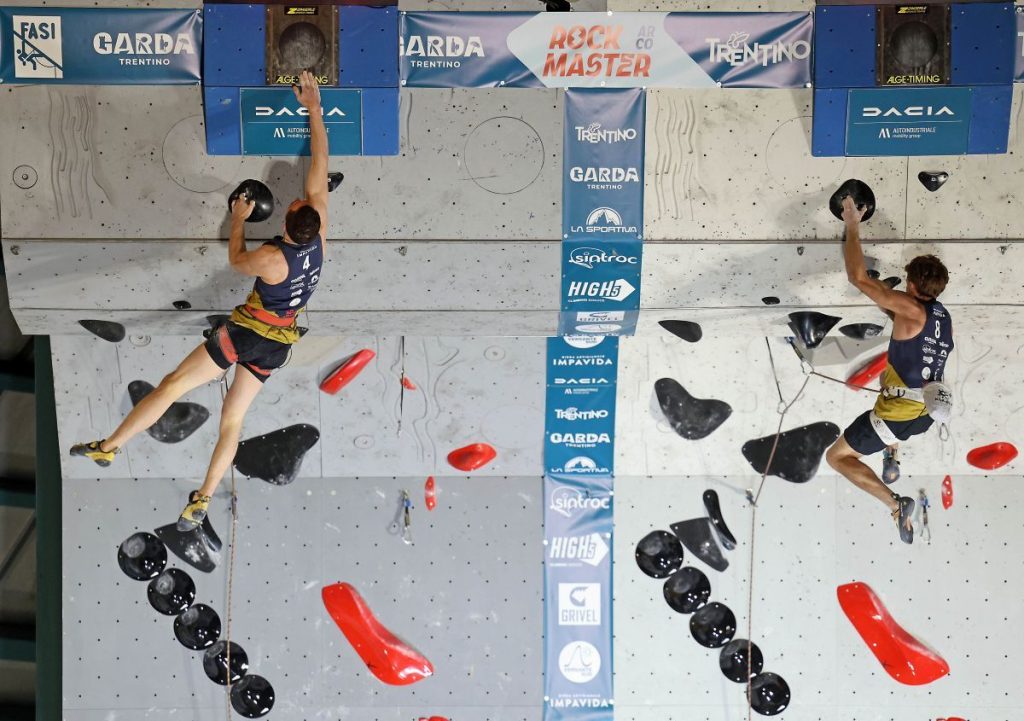 Adam Ondra vince la finale Duello Lead su Filip Schenk @ newspower.it