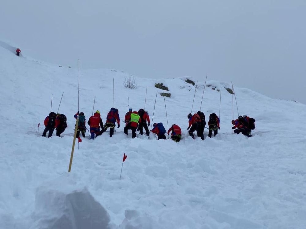 Soccorso in valanga @ ANSA