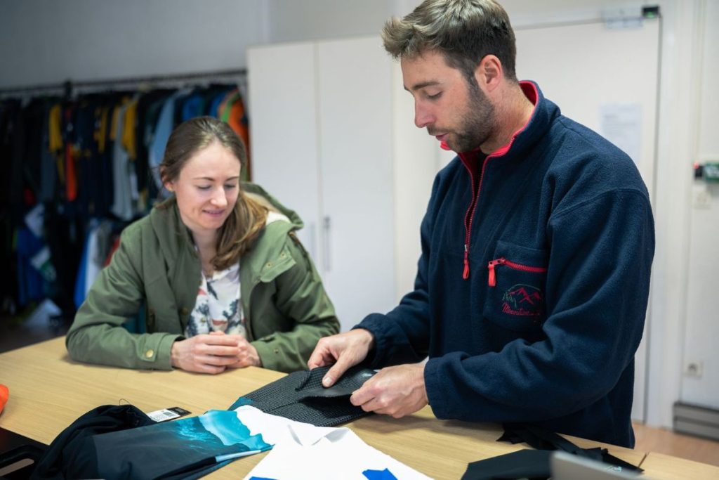 @ P. Desmottes - Millet