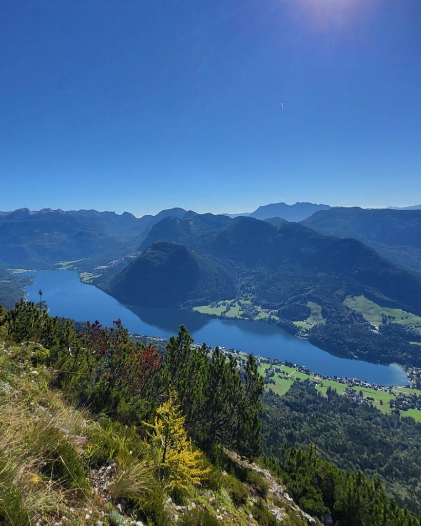Il Grundlsee dal sentiero che porta in cima al Trisselwand. Foto Monica Malfatti