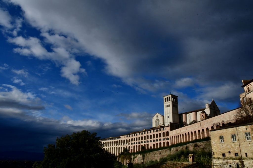 Assisi, Basilica di San Francesco, foto Stefano Ardito