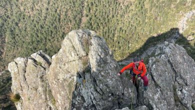 Le rupi sopra la val Baiarda (foto M. Comi)