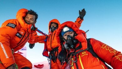 Soria sulla vetta del Manaslu @luis_m_soriano