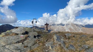 Sulla cima del Monte Terzo guardando verso il verso Coglians. Foto Melania Lunazzi