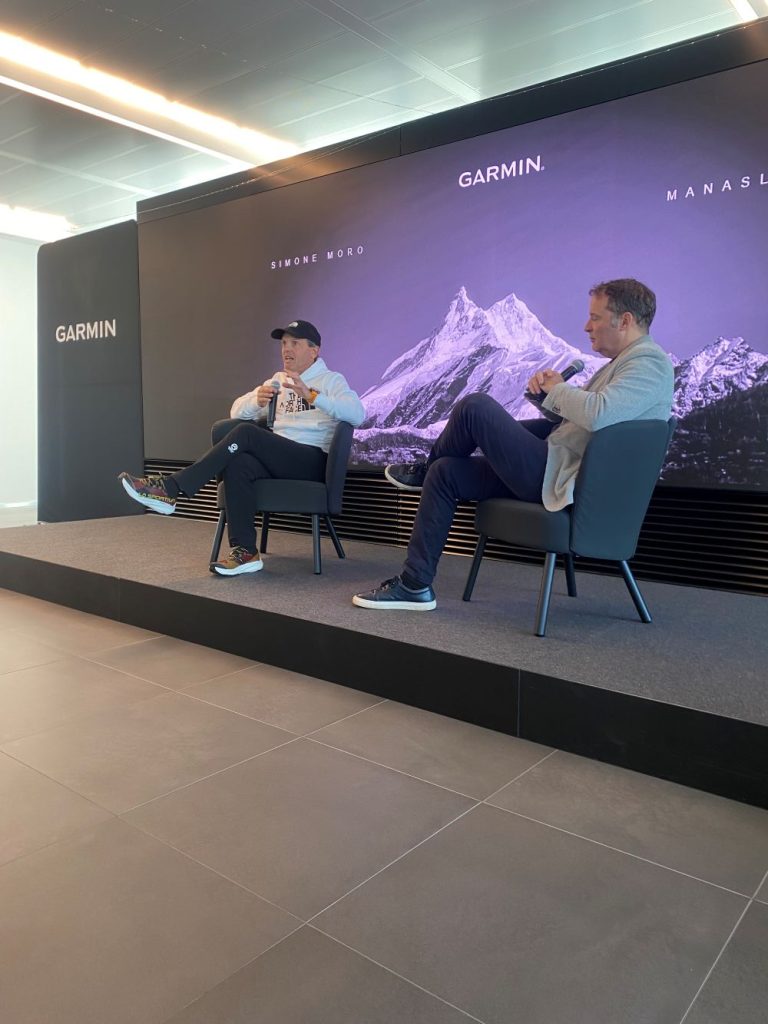 Simone Moro durante la presentazione della nuova spedizione al Manaslu