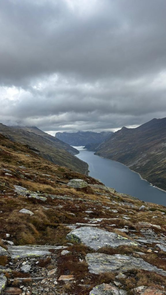 La vista sulla Val di Lei lungo il percorso del Pizzo Stella @ Francesco Puppi