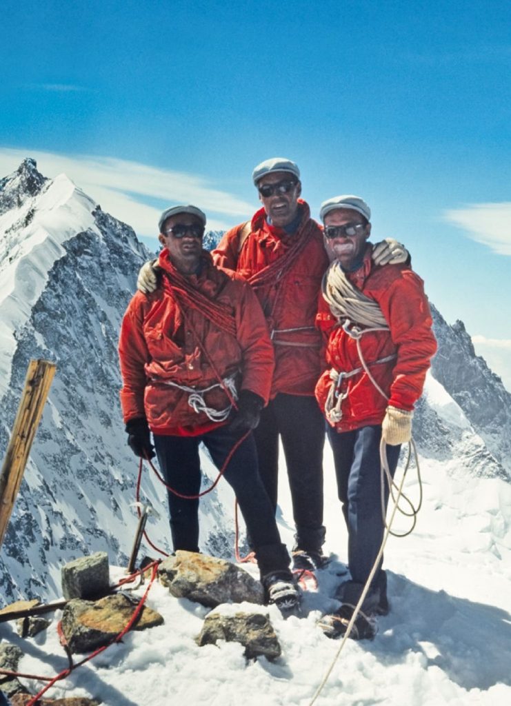 Con Giorgio Colli e Renato Petigax con alle spalle il Bernina.