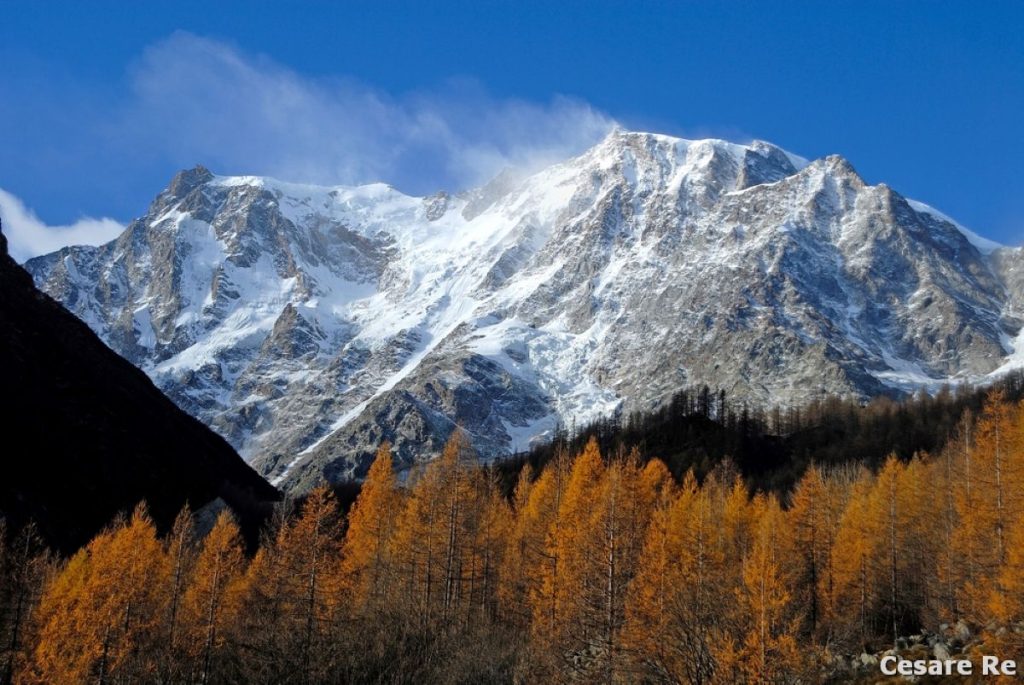 Il Monte Rosa, salendo al Bivacco Hinderbalmo. Foto Cesare Re