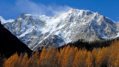 Il Monte Rosa, salendo al Bivacco Hinderbalmo. Foto Cesare Re
