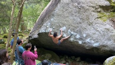bouldering