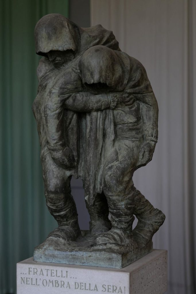 Fonzaso, la scultura dedicata ai reduci della Campagna di Russia