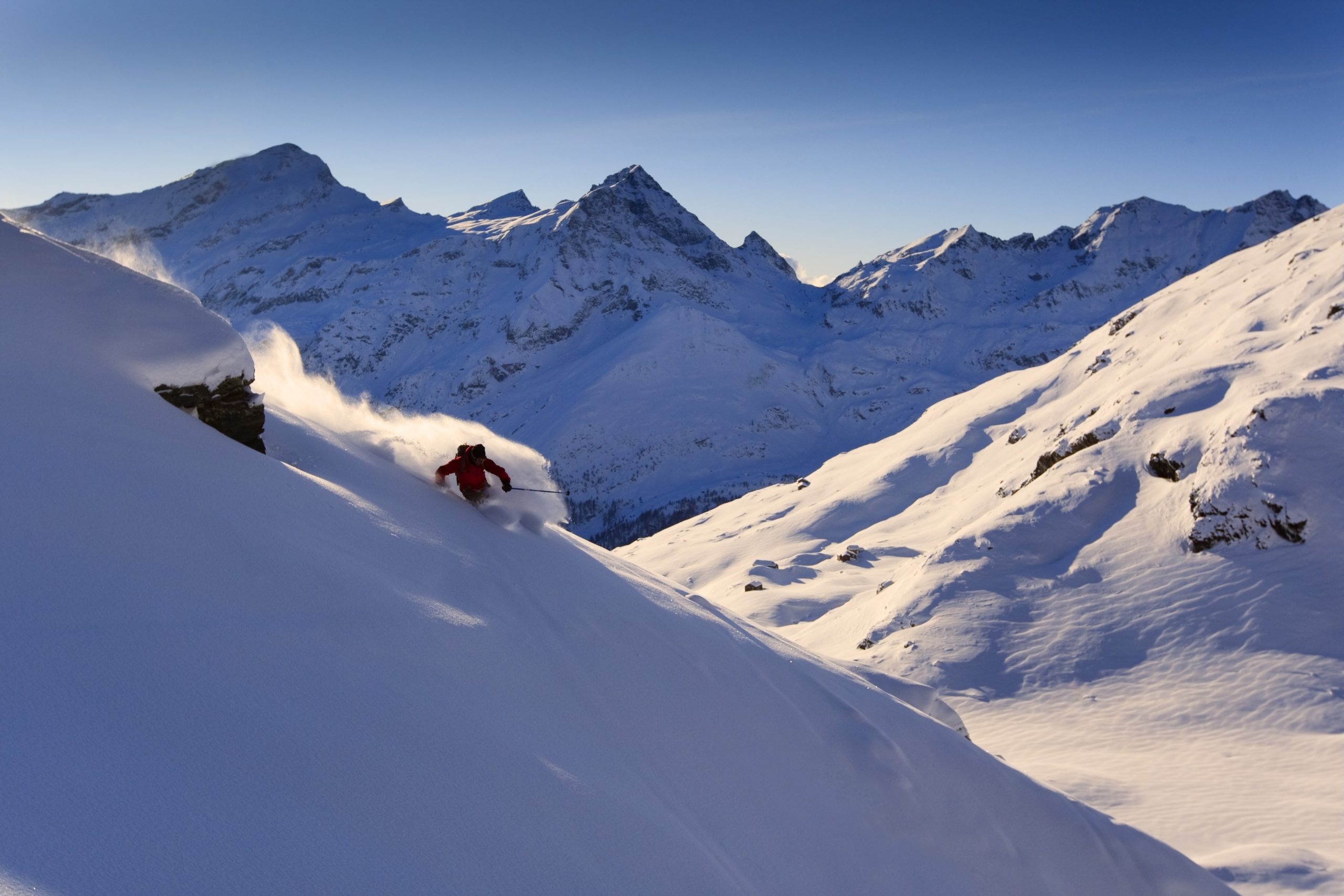 MONTEROSA SKI, SULLE NEVI DELLA GRANDE MONTAGNA