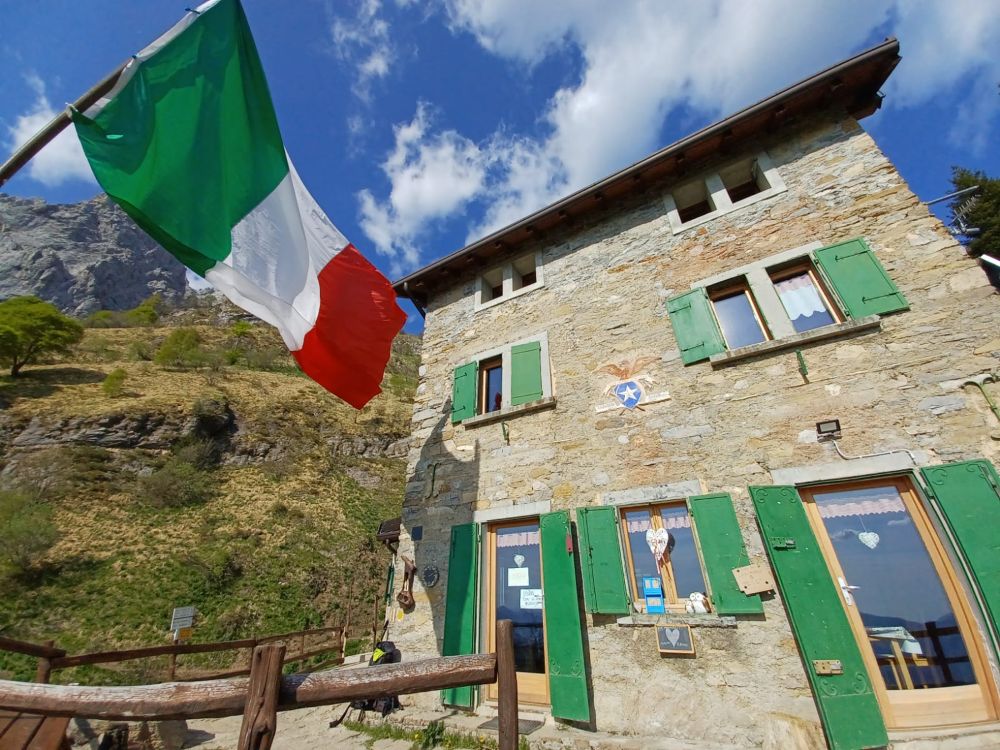 Il Rifugio Elisa @ CAI Grigne