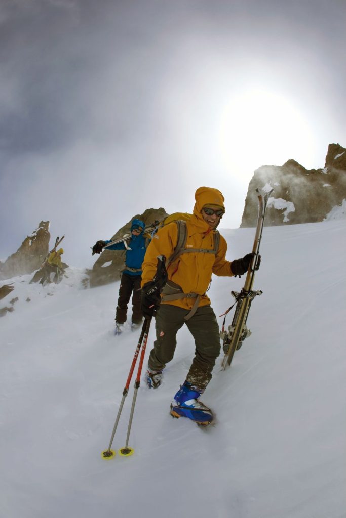 La Palla Bianca è meta anche di numerosi itinerari scialpinistici @ Alamy