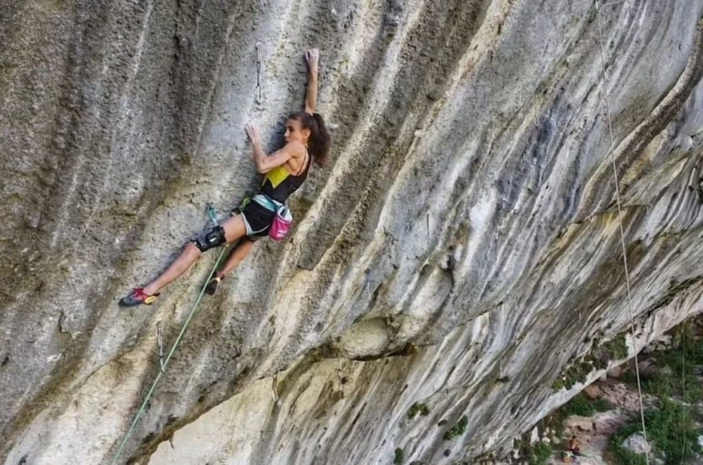 Laura Rogora su Ultimate Sacrifice, il primo 8c+ onsight al femminile @laura.rogora