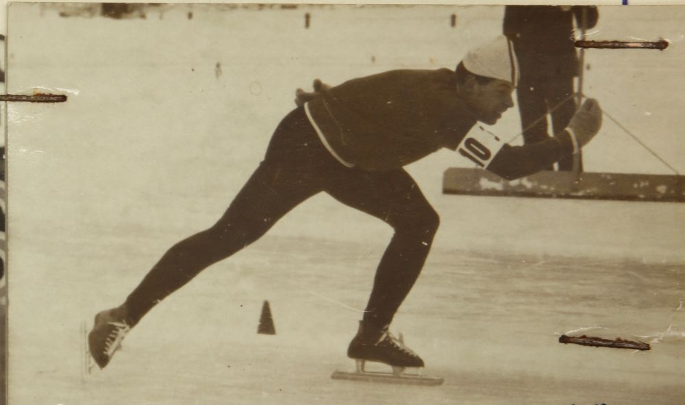 Un atleta in gara sulla pista di Misurina. Foto Costantini