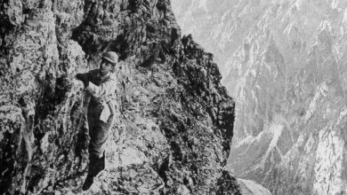 Jeanne Immink durante la scalata della Cima Piccola di Lavaredo con il fotografo Theodor Wundt