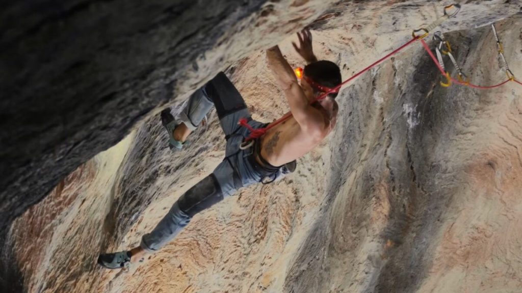 Felipe Camargo @ felipe.camargo