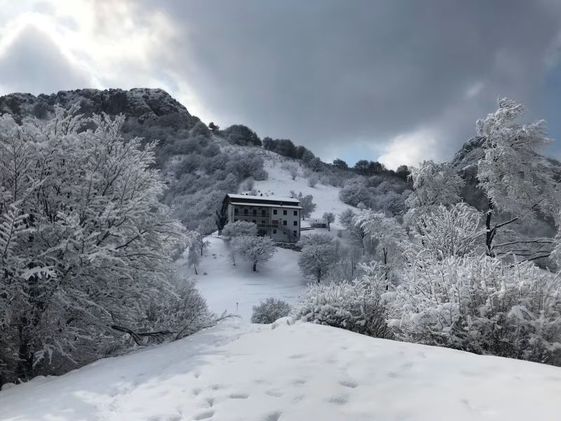 Il Rifugio S.E.V., nel Triangolo Lariano