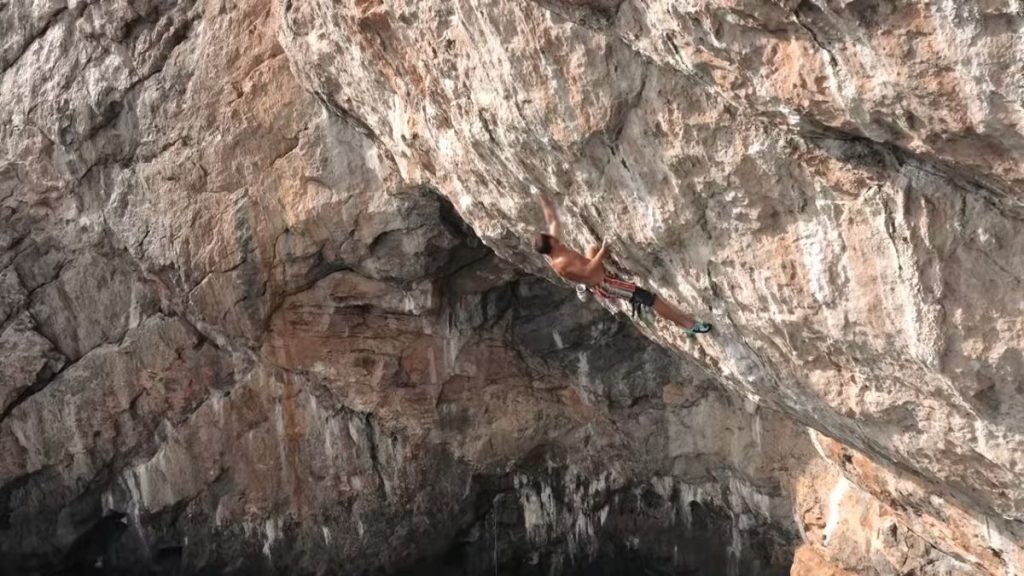 Chris Sharma su Vision Quest, a Maiorca @ Sharma Channel