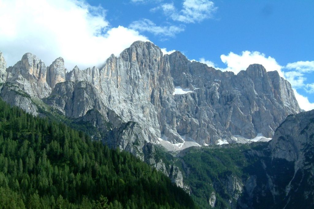 La parete nord-ovest del Civetta Wikimedia Commons
