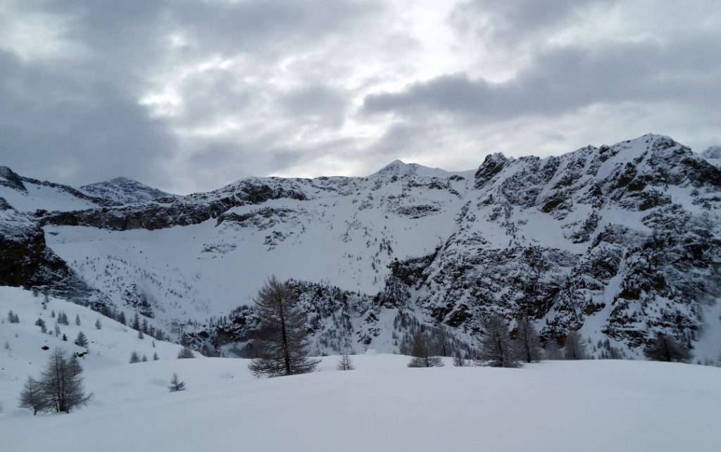 Verso il Bric Rotund. Foto Fabrizio Rossi