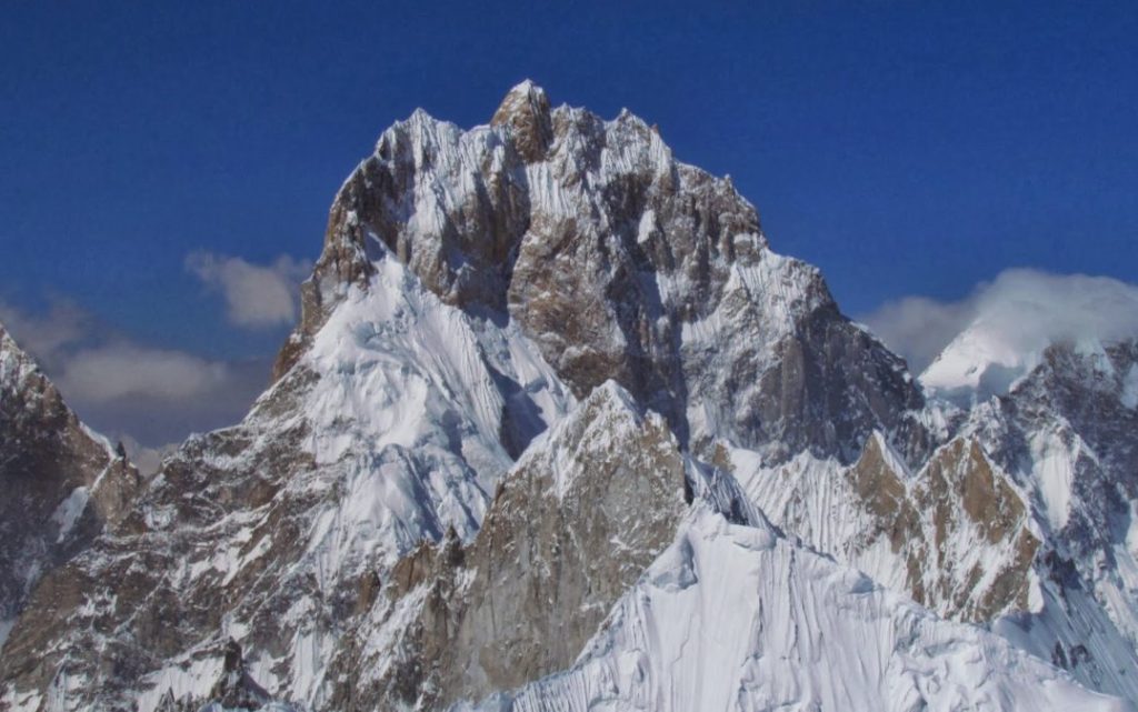 L'Ogre II. Foto Liberty Mountaineering