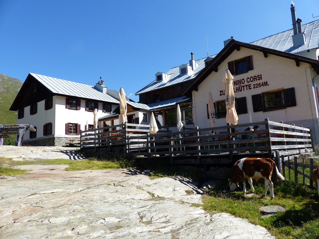 Rifugio Nino Corsi - Foto Whgler - Wikimedia Commons, CC BY-SA 4.0