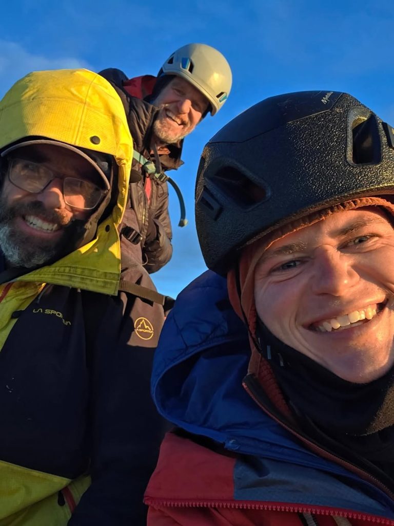 Myles Moser, Trevor Anthes ed Harry Kinnard in vetta. Foto Instagram Myles Moser