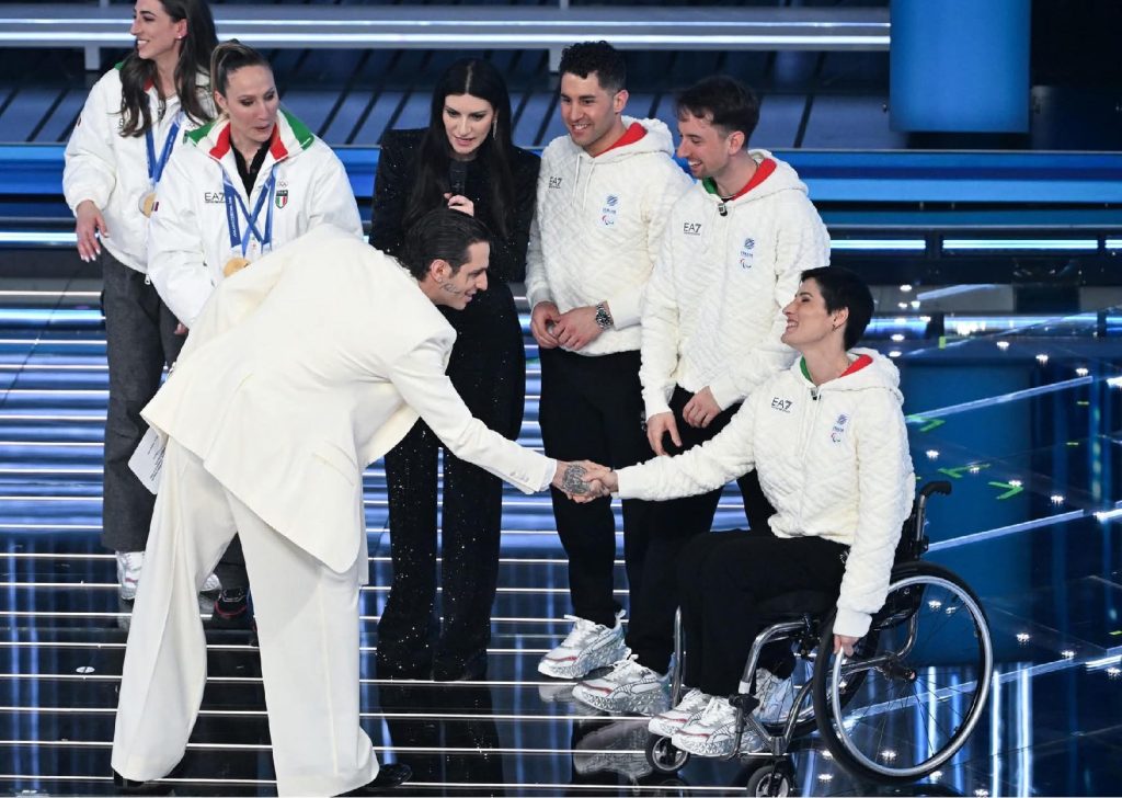 Giuliana Turra sul palco dell