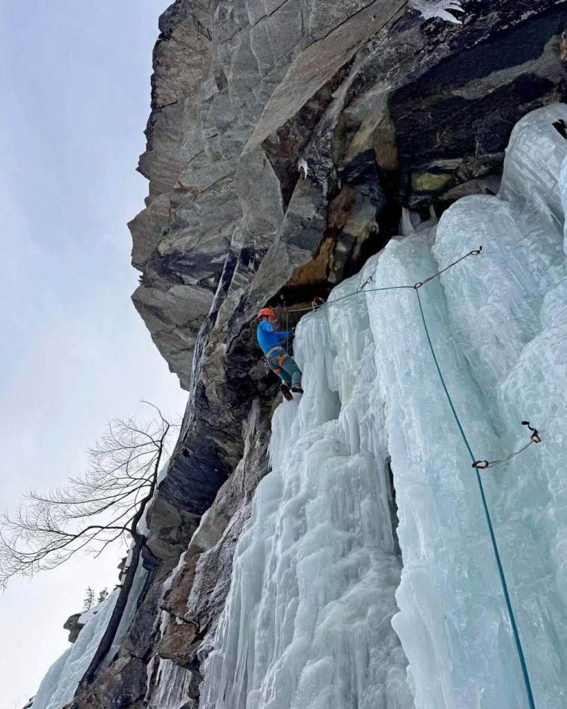 Durante la salita. Foto Instagram Filip Babicz