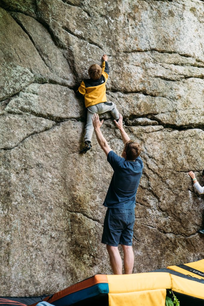 Momenti di Melloblocco.  Foto S. Speziale