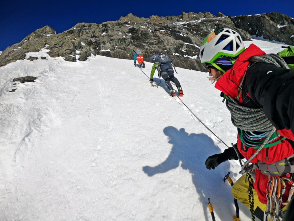 Un momento della salita. Foto Camilla Calosso