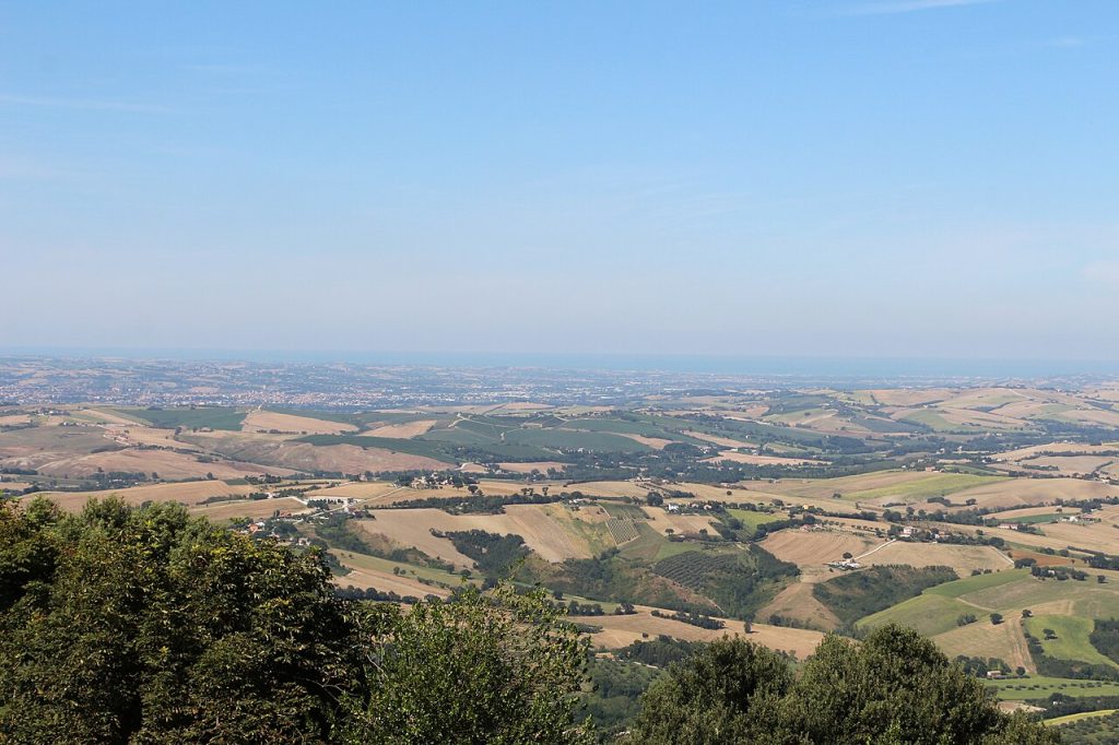 Panorama da Cingoli - Foto Sailko - Wikimedia Commons, CC BY 3.0