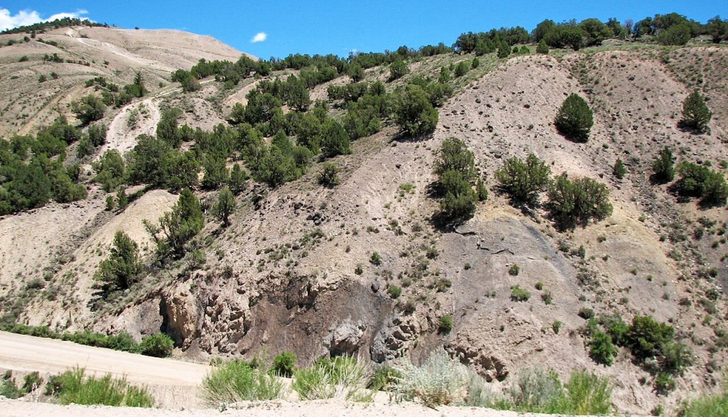Le montagne vicino Gypsum, Colorado - Foto James St. John - Wikimedia Commons, CC BY 2.0