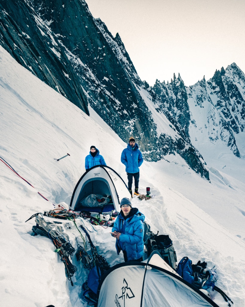 Bivacco. Foto archivio Welfringer Daligault, Devin, Obino