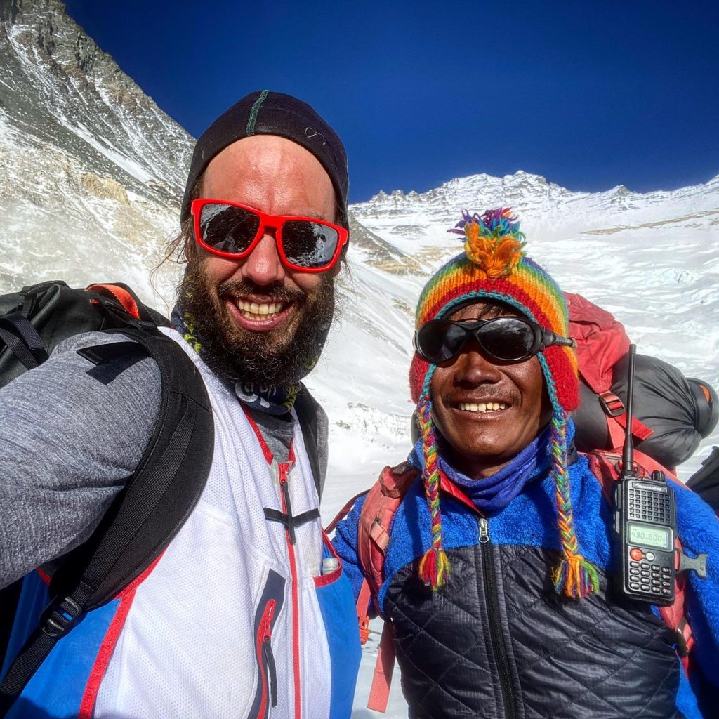 Spedizioni in Nepal - Foto FB Summit Travel