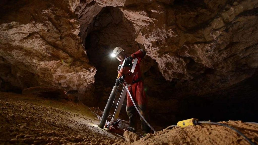 Un momento dei carotaggi