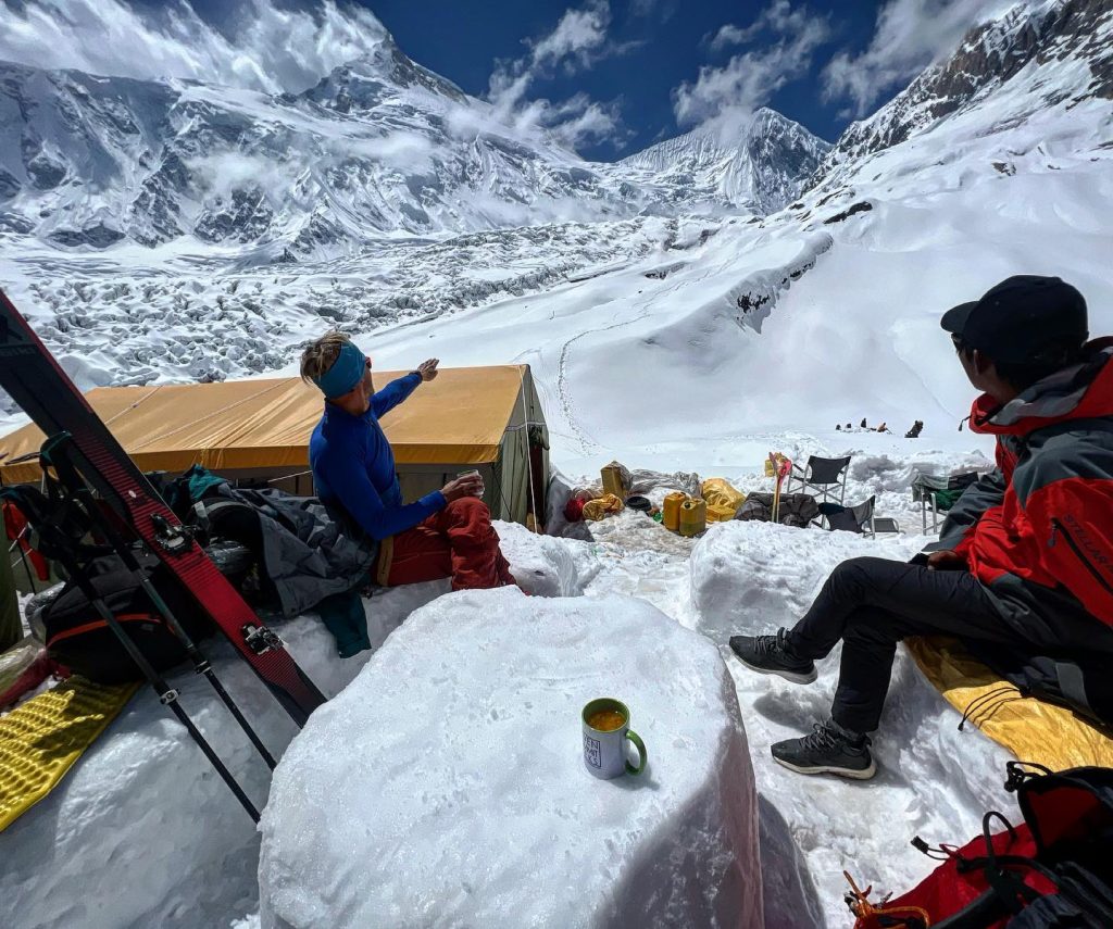 Spedizioni in Nepal - Foto FB Summit Travel