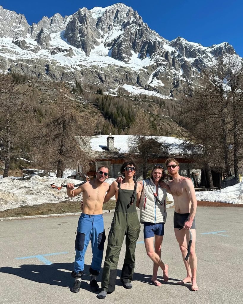 I 4 al rientro dalla salita. Foto Instagram Arthur Poindefert