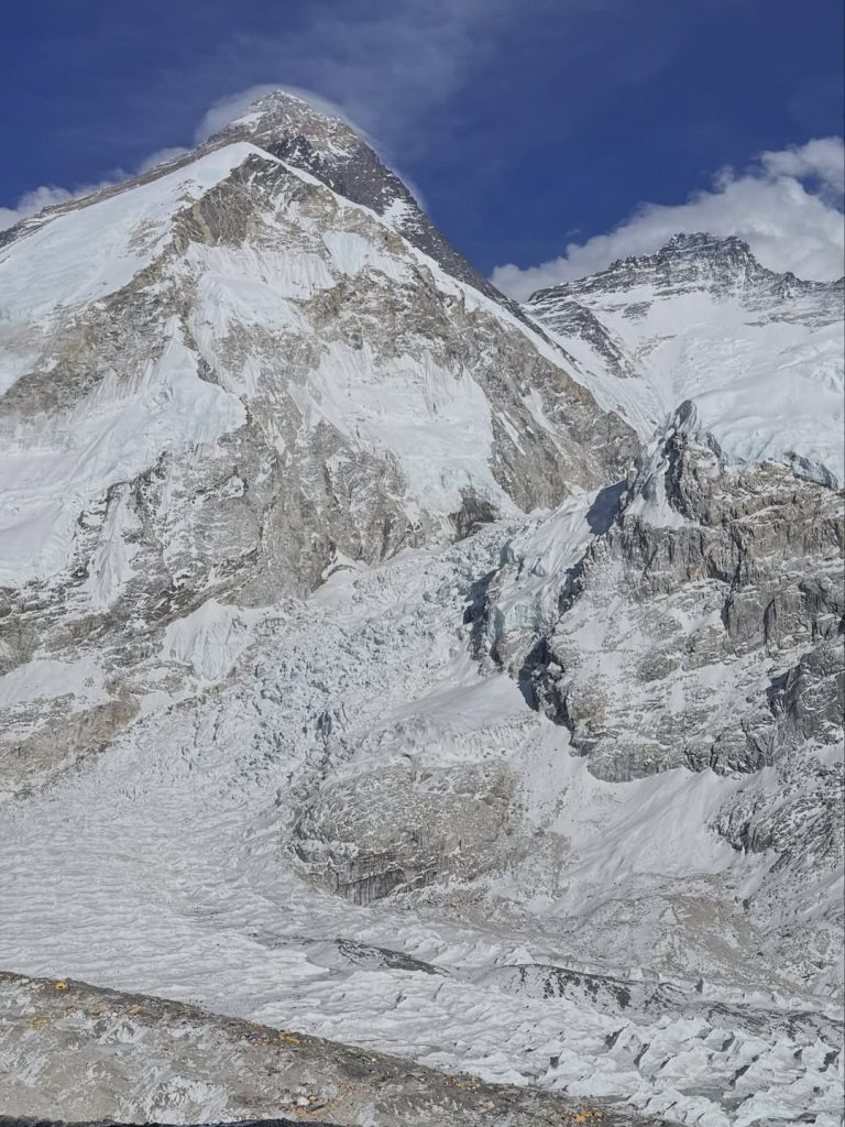 Everest e Lhotse. Foto Instagram Justin Sackett