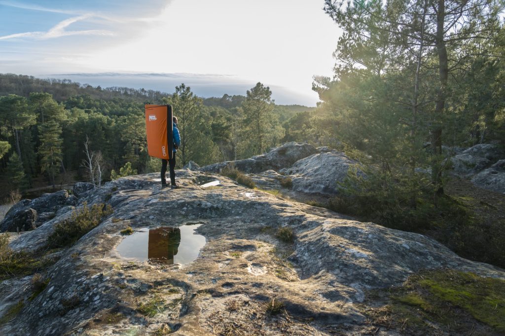 Scalta su blocchi a Fontainebleau