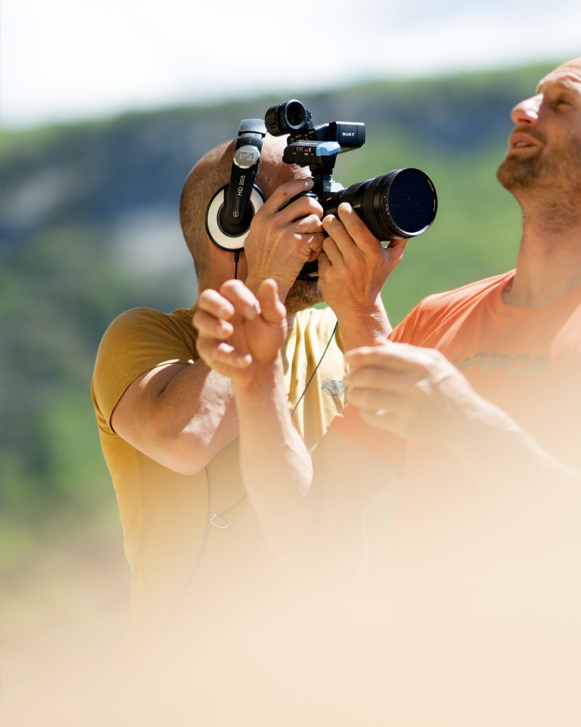 Durante le riprese. Foto Cédric Lachat