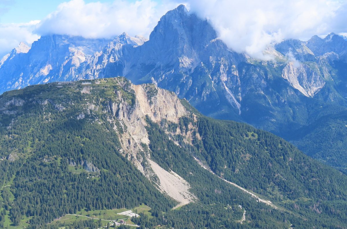 monte rite, rifugio dolomites