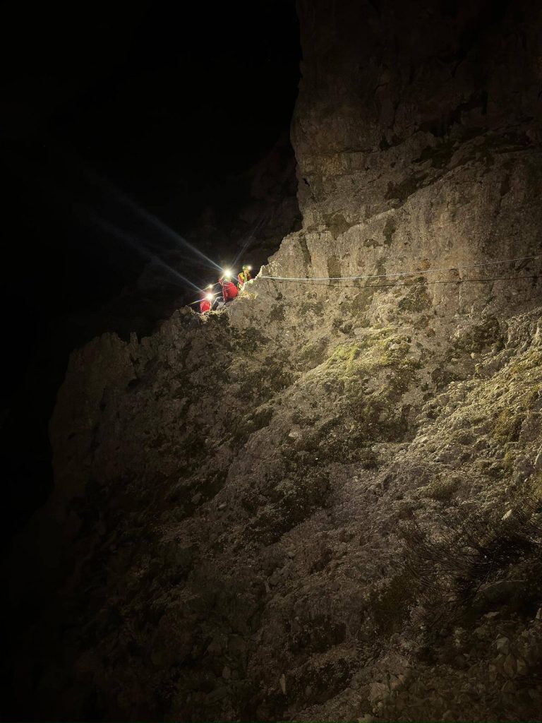 Intervento Prà degli Angeli - Foto FB Soccorso Alpino e Speleologico Veneto - CNSAS