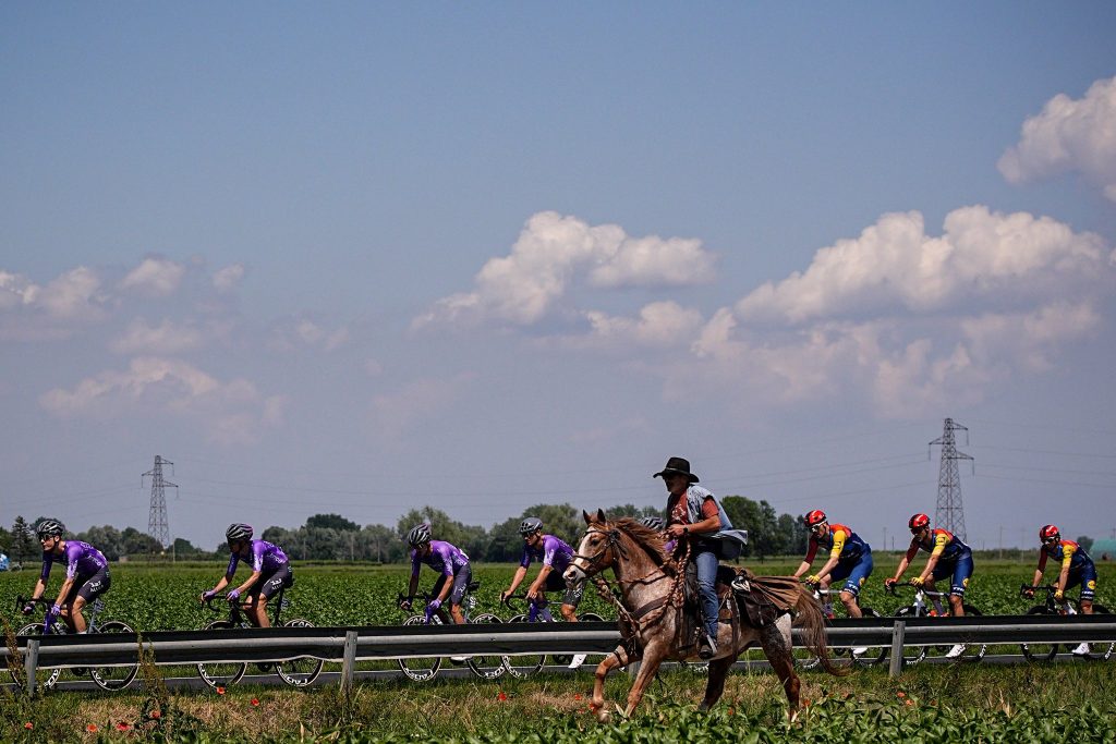 Tappa da Cervia al Corno alle Scale. Foto Facebook Giro d