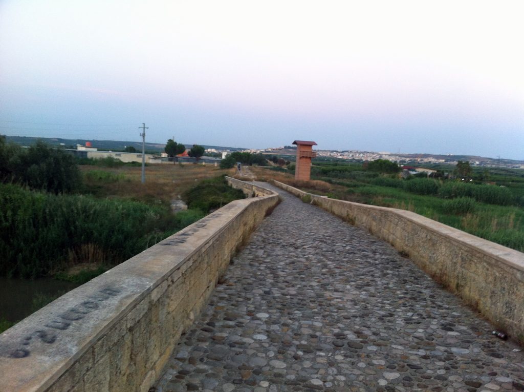 Ponte romano a Canosa di Puglia - Foto Horcrux92 - Wikimedia Commons, CC BY-SA 4.0