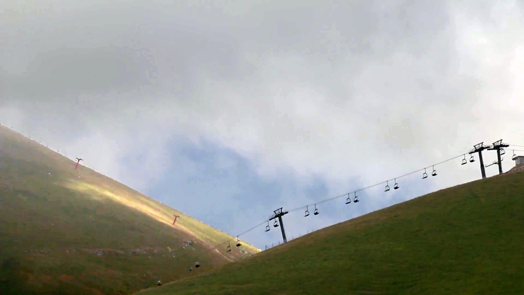 La seggiovia dimsessa del Terminillo. Foto Wikimedia Commons