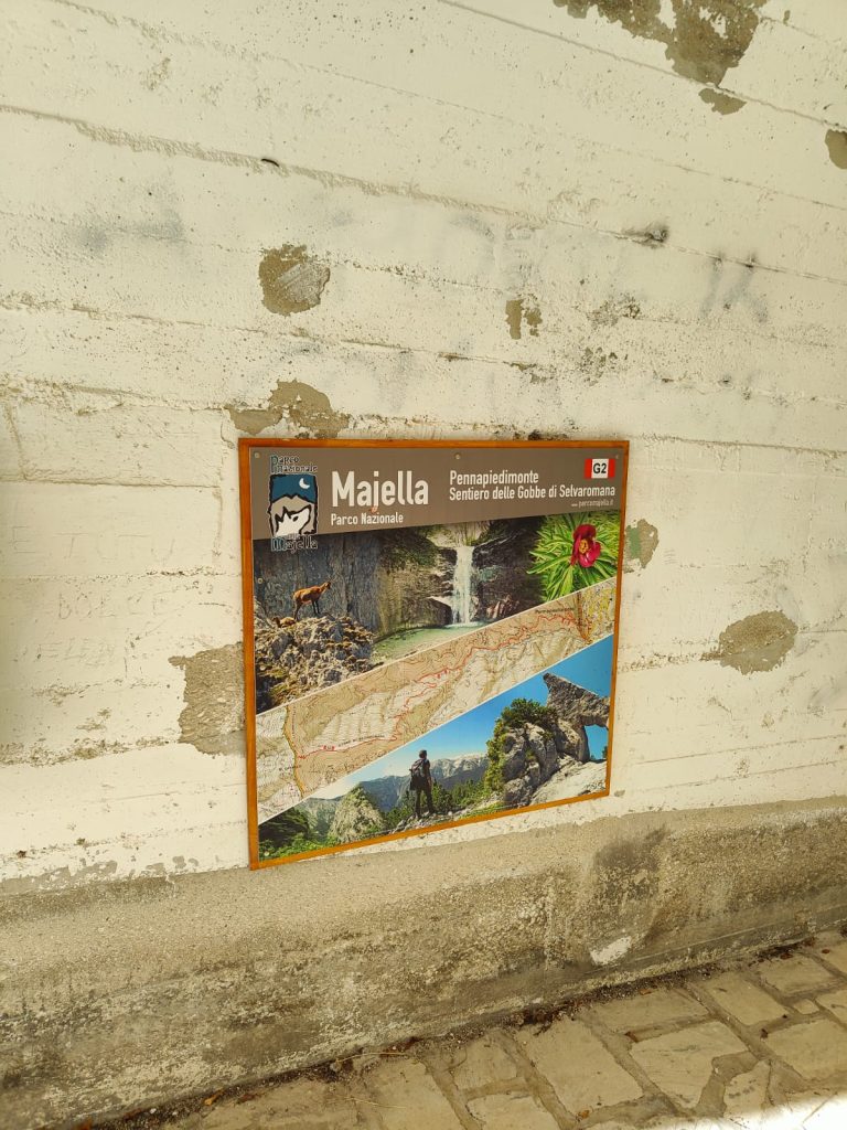 Segnaletica in loc. Balzolo di Pennapiedimonte (CH)