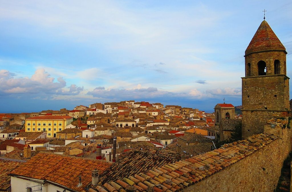Bovino (FG) - Foto Gianfranco Vitolo from Sarno (Sa), Italia - Wikimedia Commons, CC BY 2.0